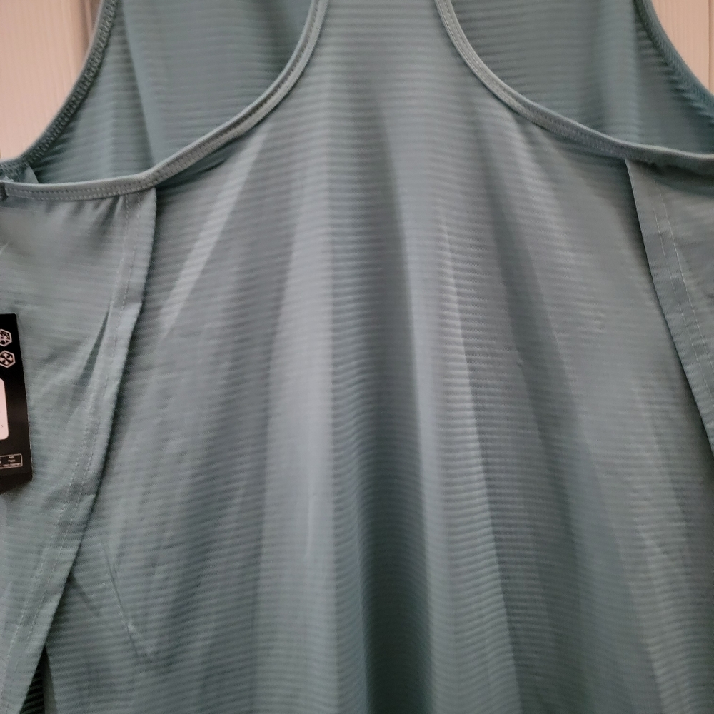 AVIA Commuter Tank Small‎ - Picture 6 of 6